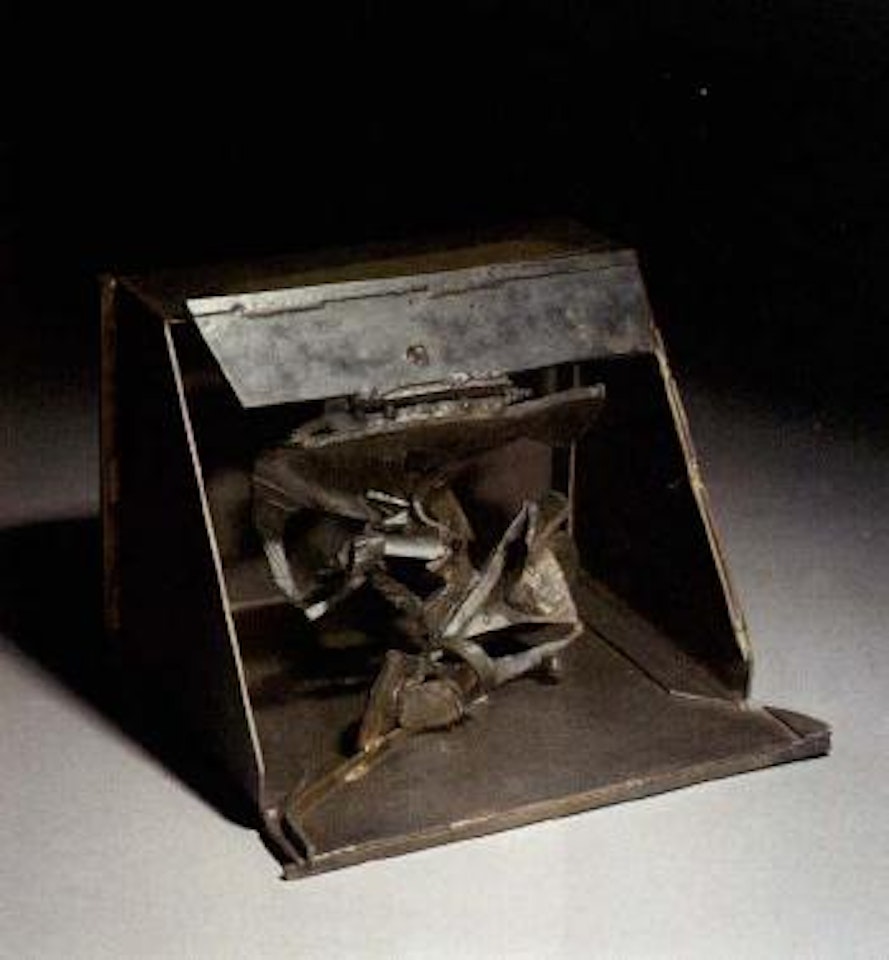 Table bronze Naples by Anthony Caro