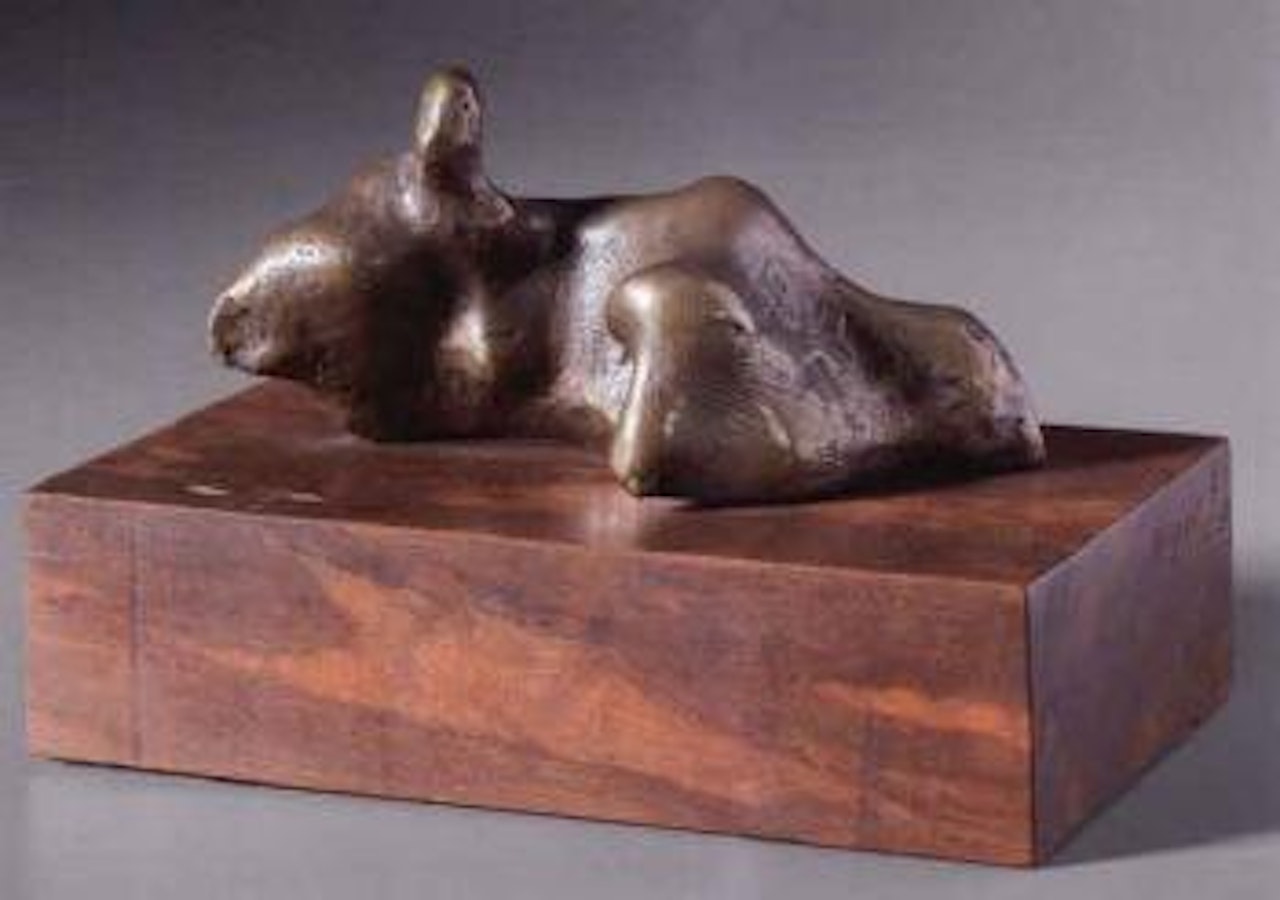 Reclining figure by Marianne Agren by Henry Moore