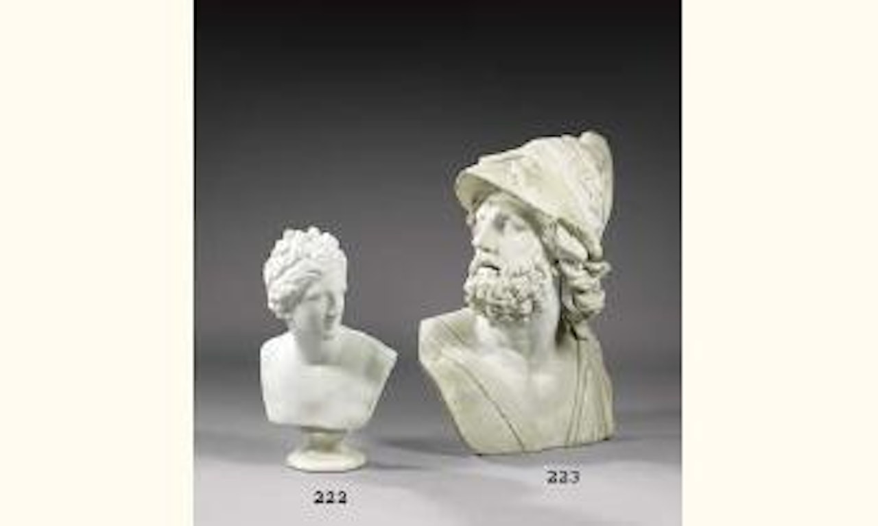 Menelas casque, de trois quarts face by Italian School