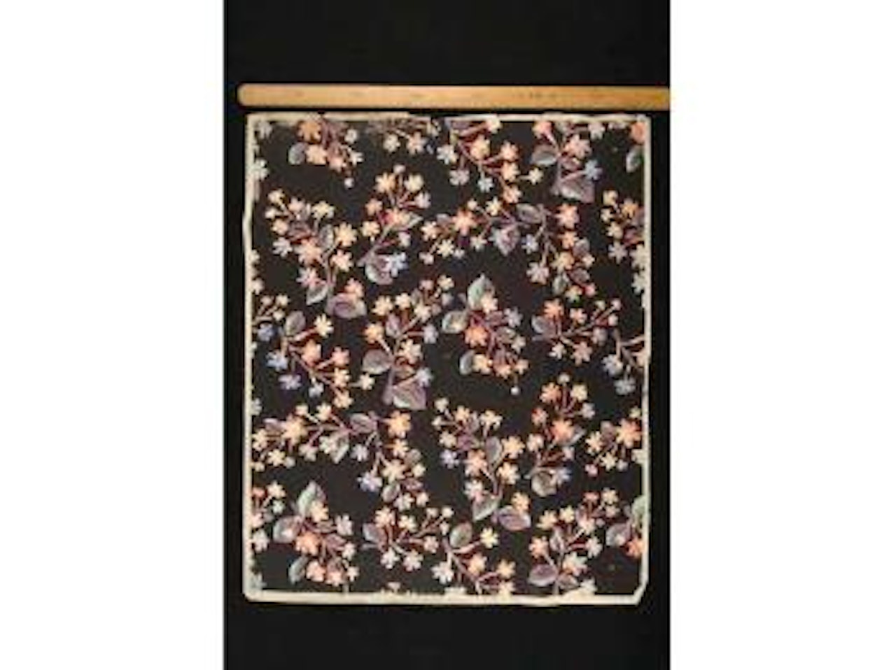 Semi de branches fleuries sur fond noir by Raoul Dufy