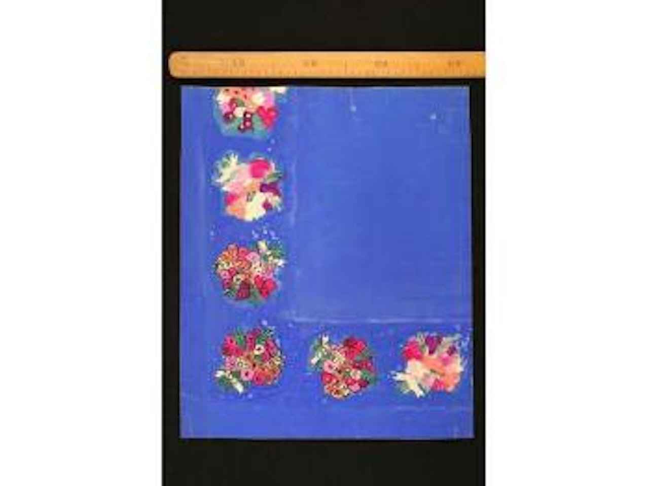 Bouquets polychromes sur fond bleu by Raoul Dufy
