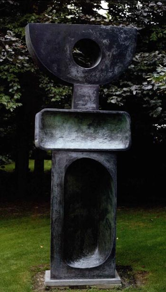 Ultimate form, family of man by Barbara Hepworth
