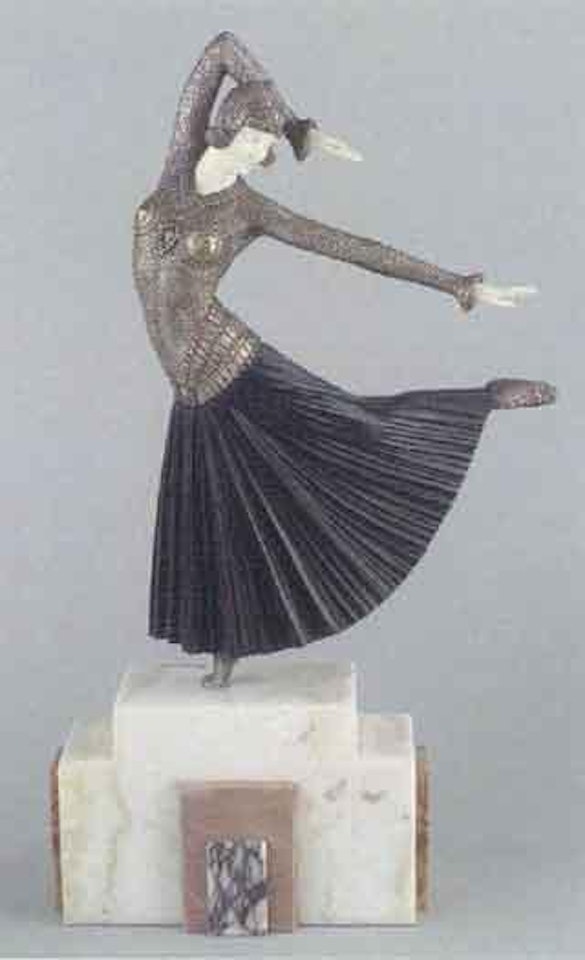 Russian dancer by Demetre Chiparus