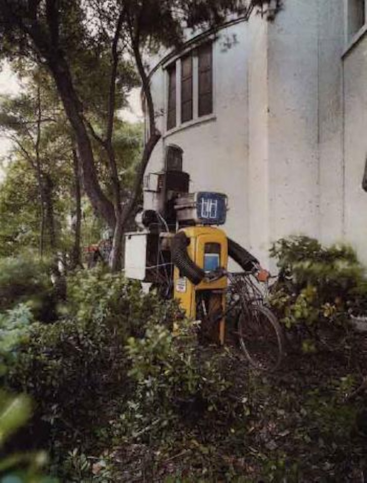 Attila der Hunnenkonig by Nam June Paik