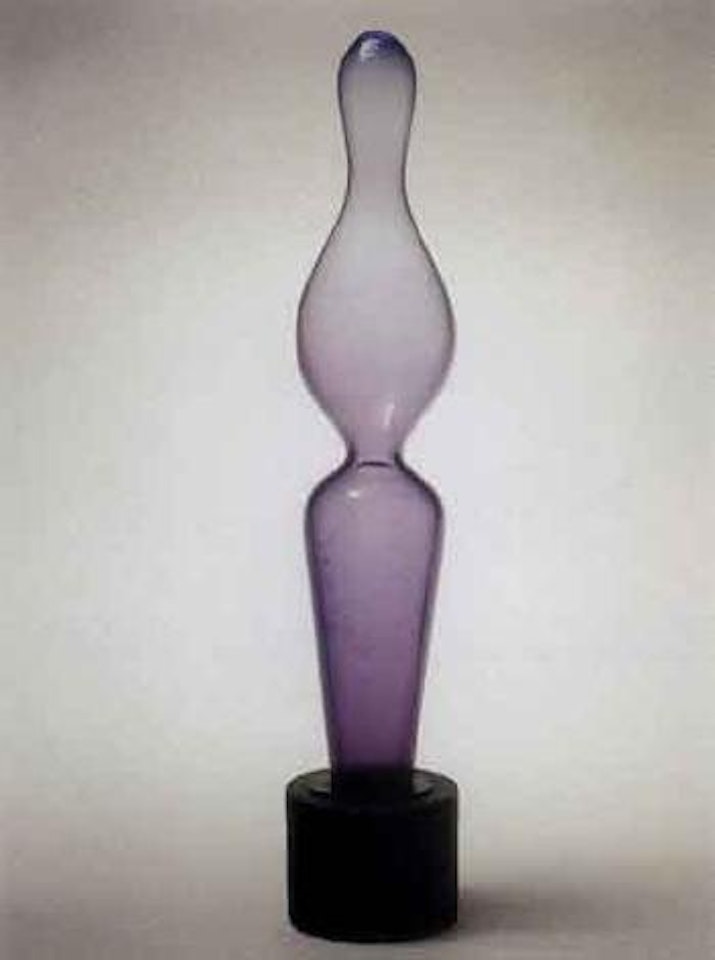 Le pere by Jean Arp