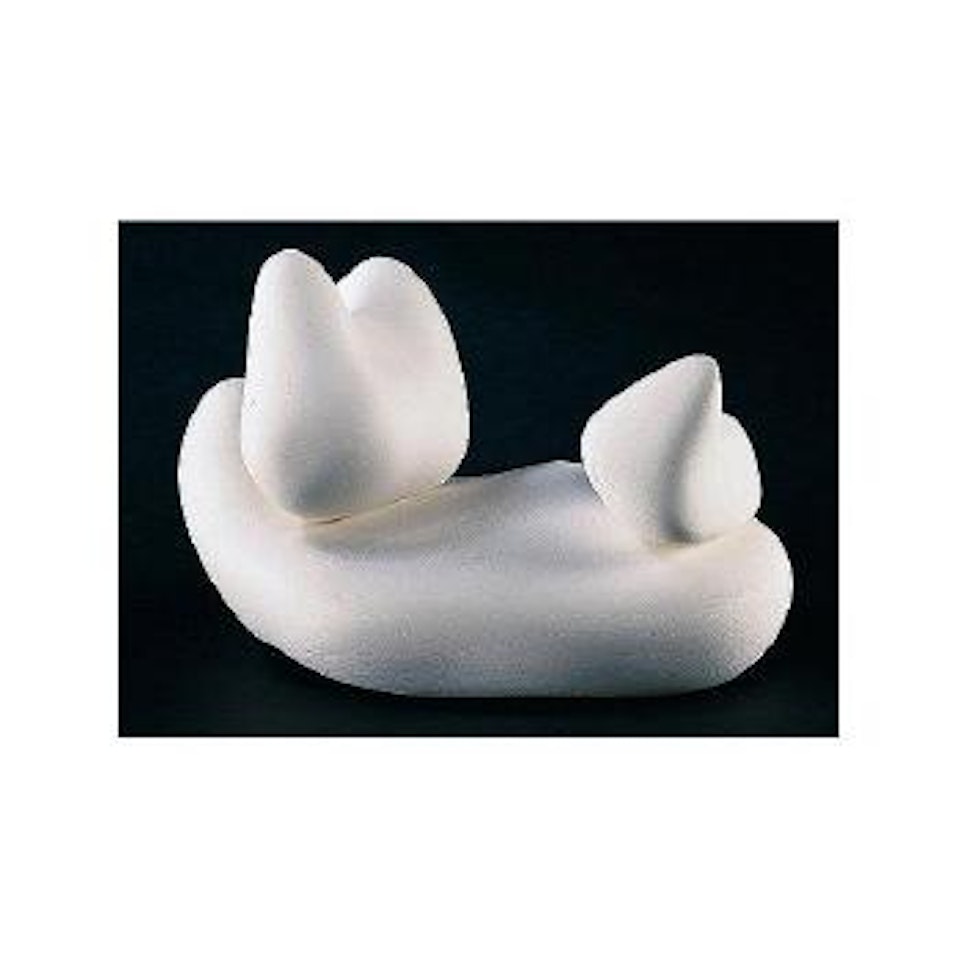 Sculpture a etre perdue dans la foret by Jean Arp