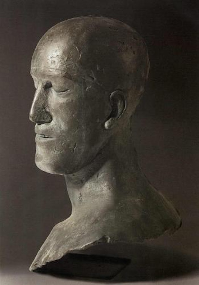 Tribute head II by Elisabeth Frink