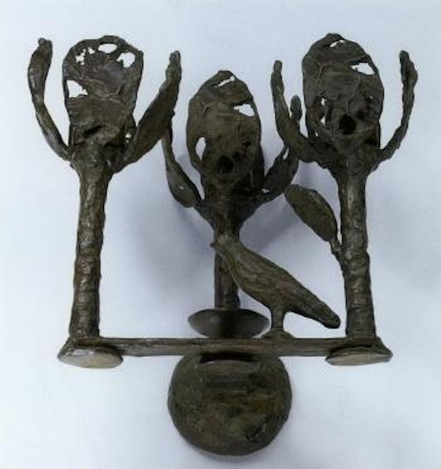 Applique a trois branches a l'oiseau by Diego Giacometti