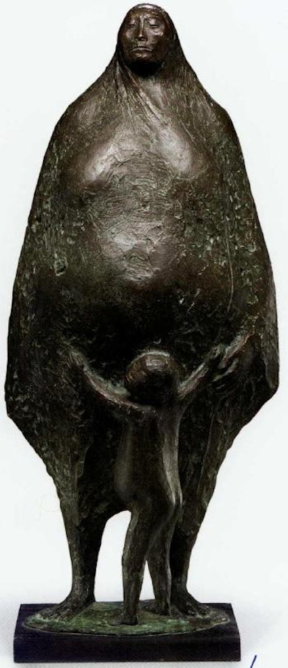 Standing mother and child by Francisco Zuñiga