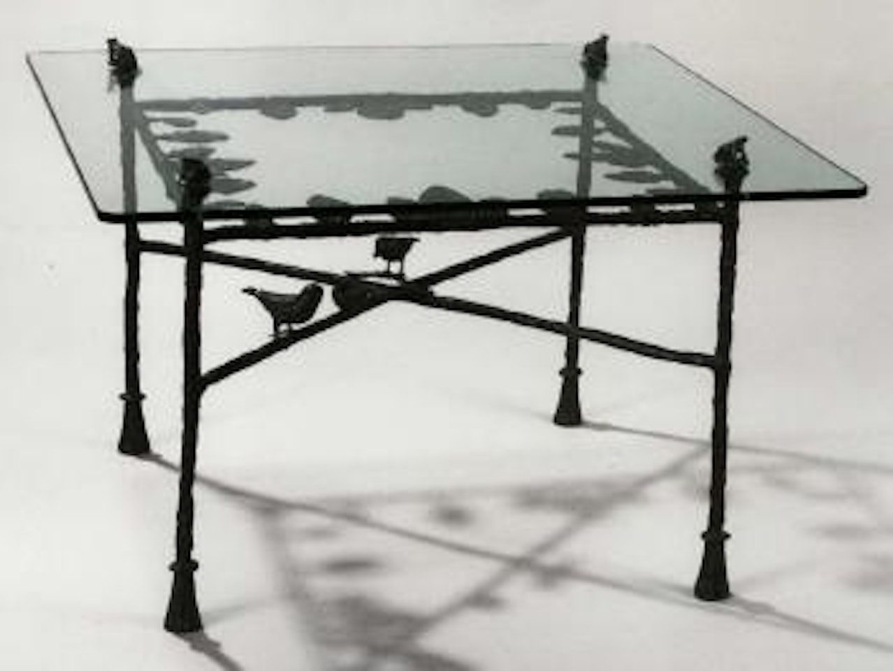 Table feuilles, modele bas aux grenouilles by Diego Giacometti