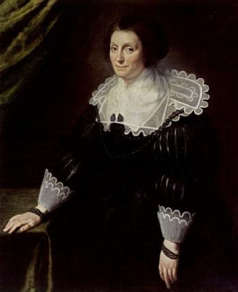 Portrait of a lady, in a black dress, wearing pearl jewellery by Paulus Moreelse