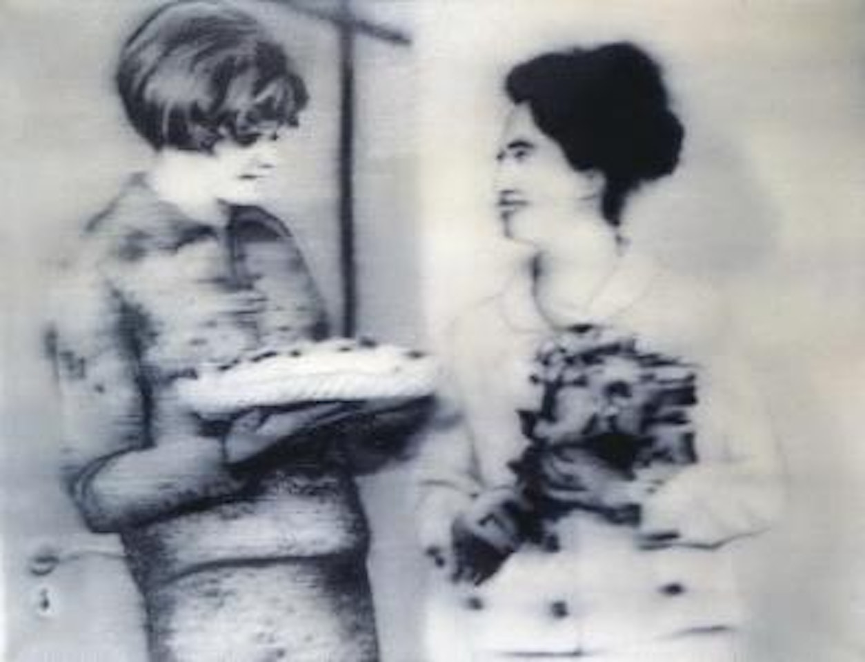 Zwei Frauen mit Torte by Gerhard Richter