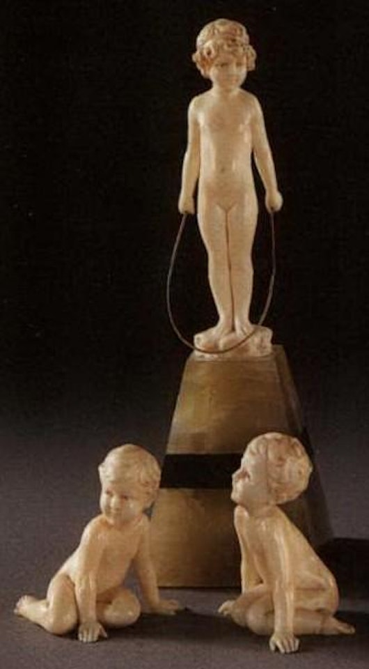 Two young children by Ferdinand Preiss
