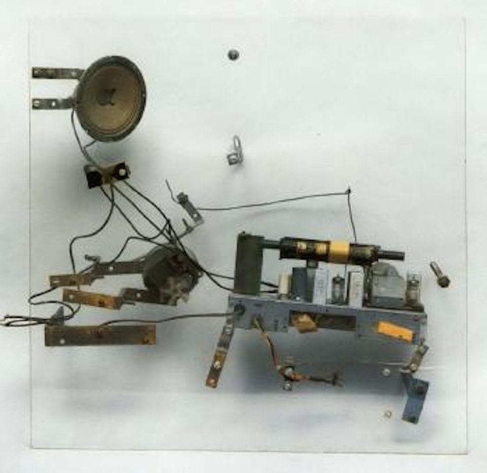 W N Y R n.7 by Jean Tinguely