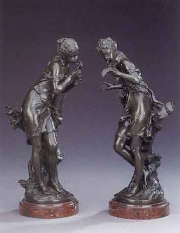 Figure of young woman by Mathurin Moreau