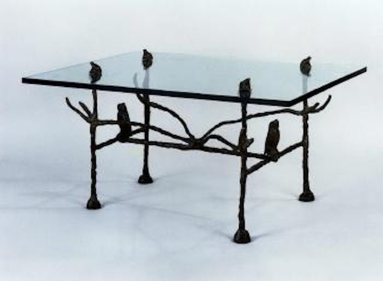 Table basse trapezoidale avec hiboux et grenouilles by Diego Giacometti