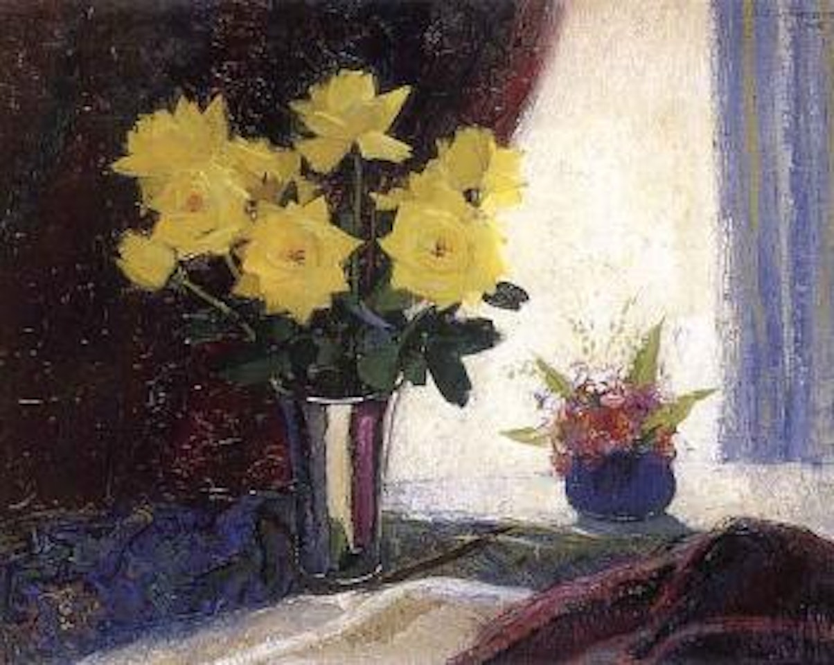 Still life with yellow roses by Olle Hjortzberg
