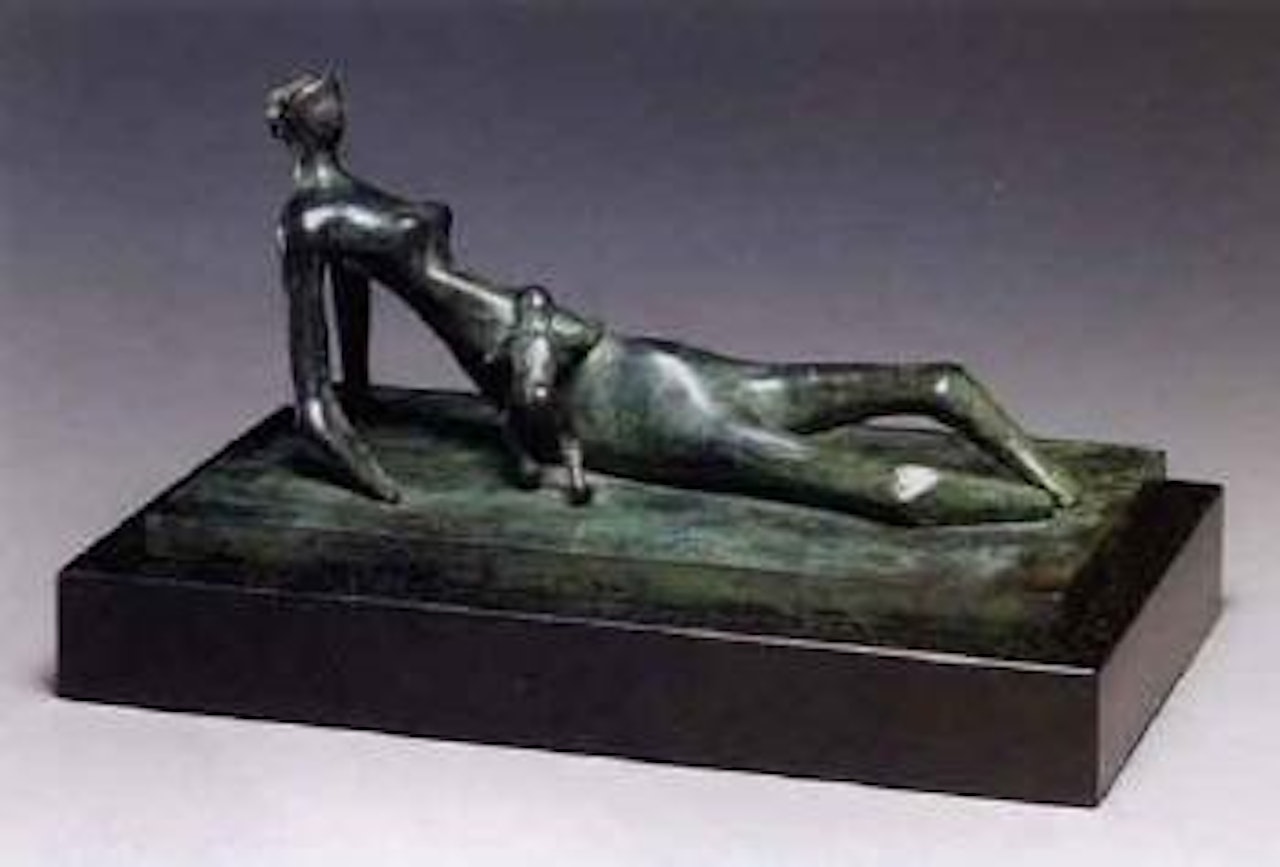 Reclining mother and child III by Henry Moore