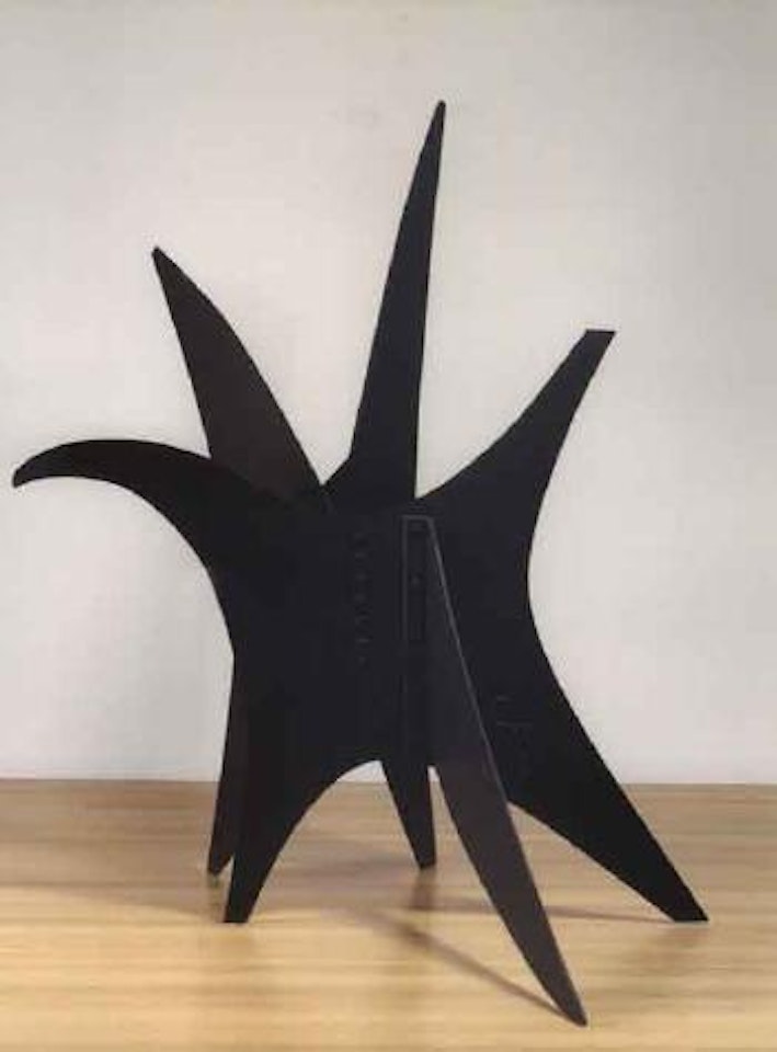 Four-cusped hypocycloid by Alexander Calder