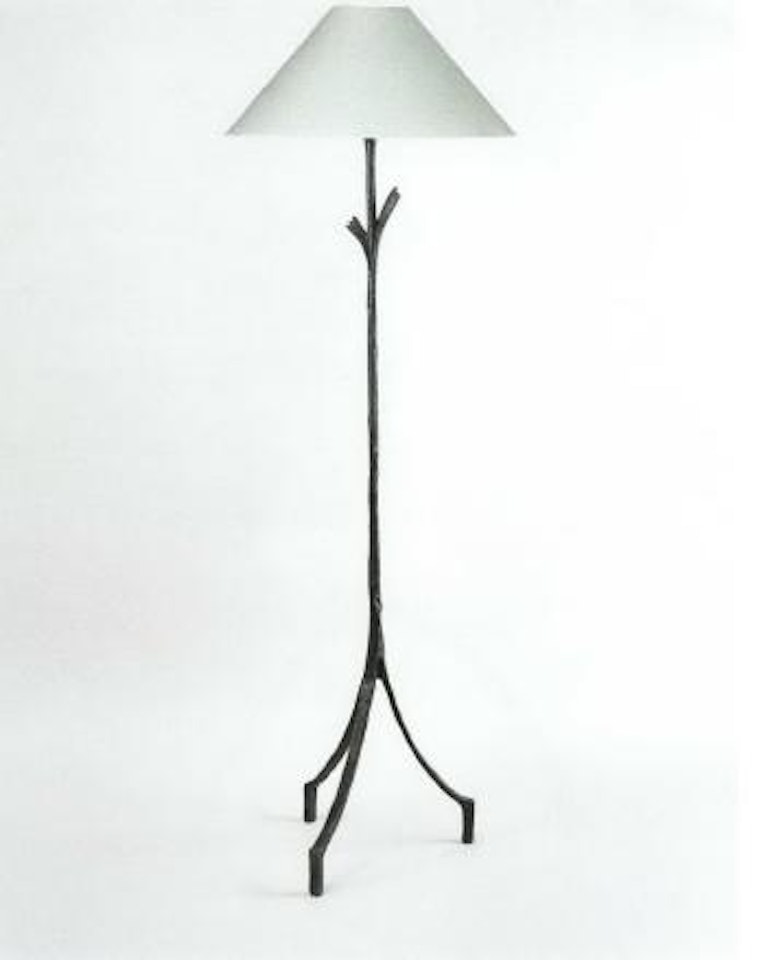 Lampadaire aux tripode feuilles by Diego Giacometti