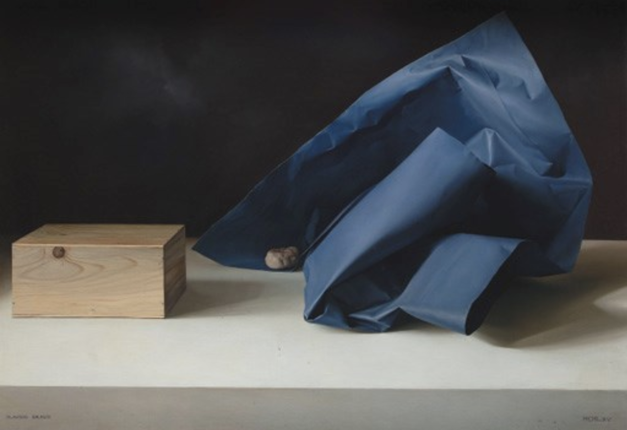 Bodegon de papel arrugado by Claudio Bravo