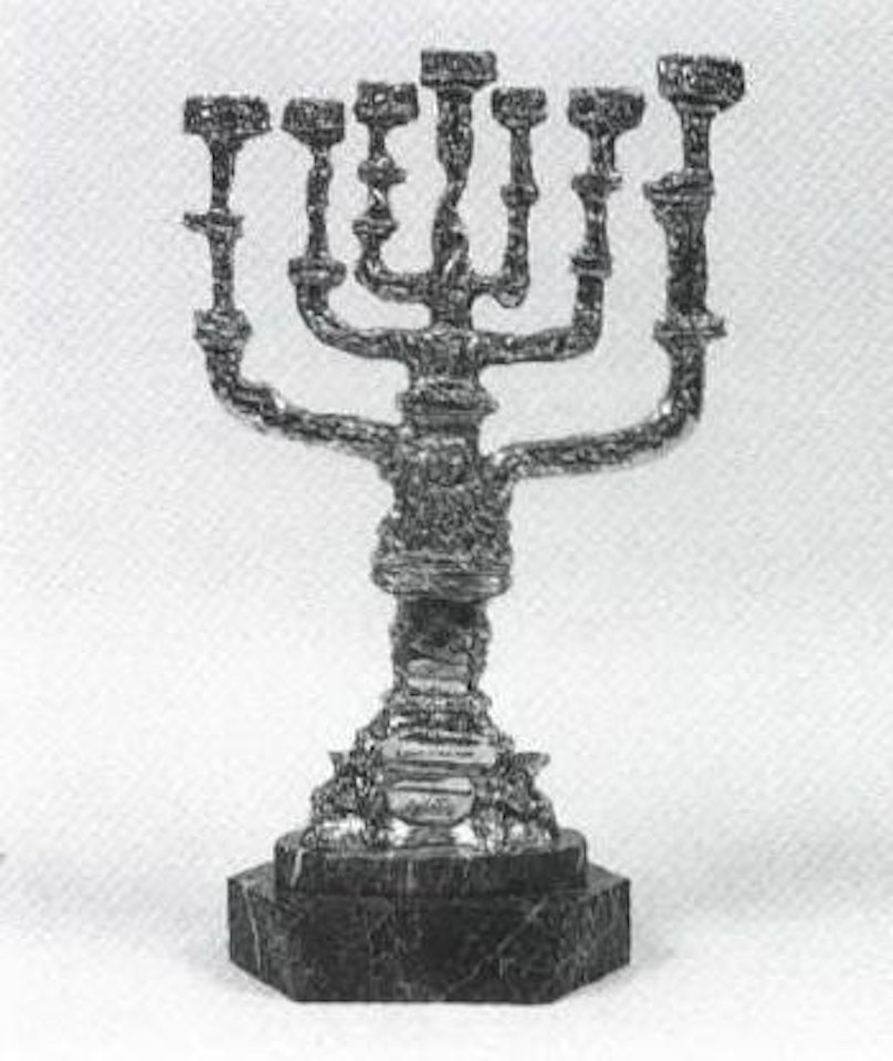 Le chandelier de la paix by Salvador Dali