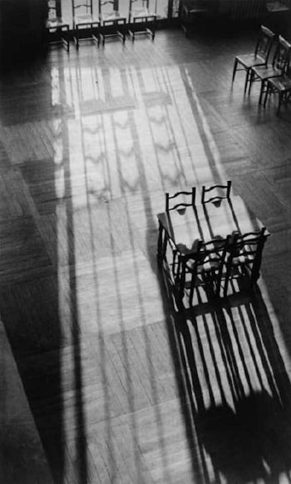 Paris, library chairs by André Kertész