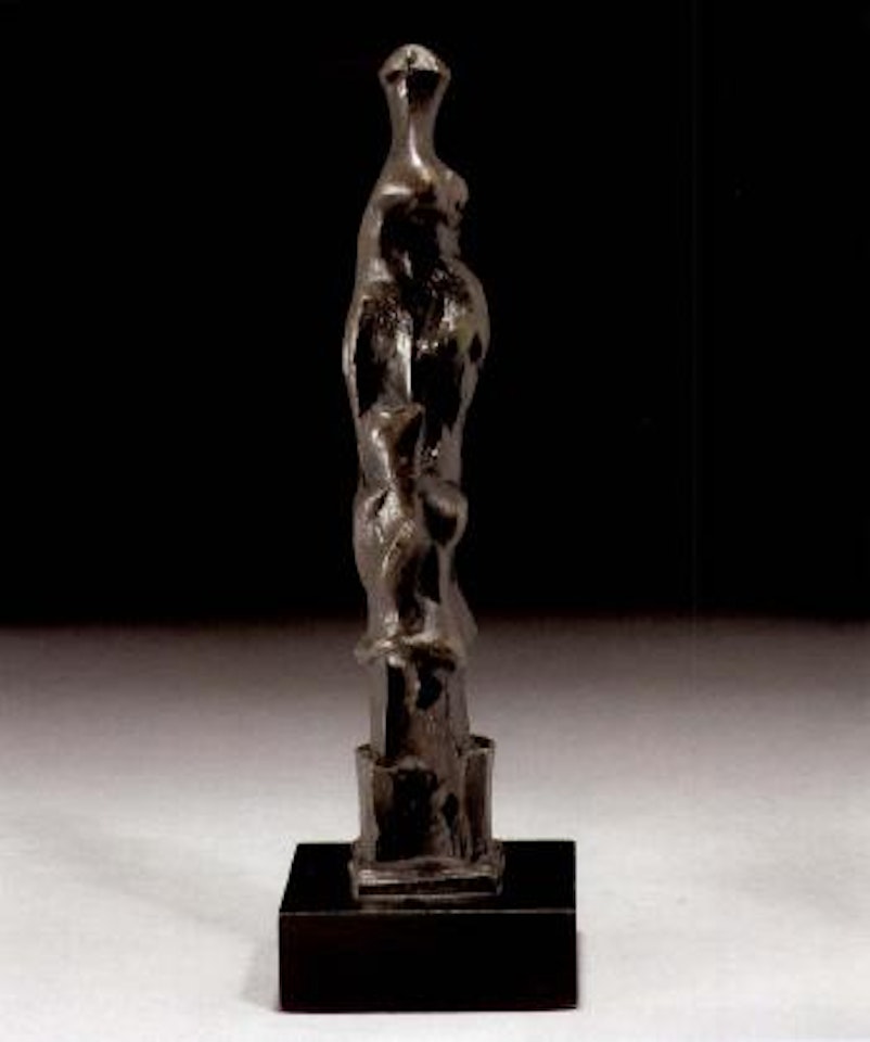 Upright motive E by Henry Moore