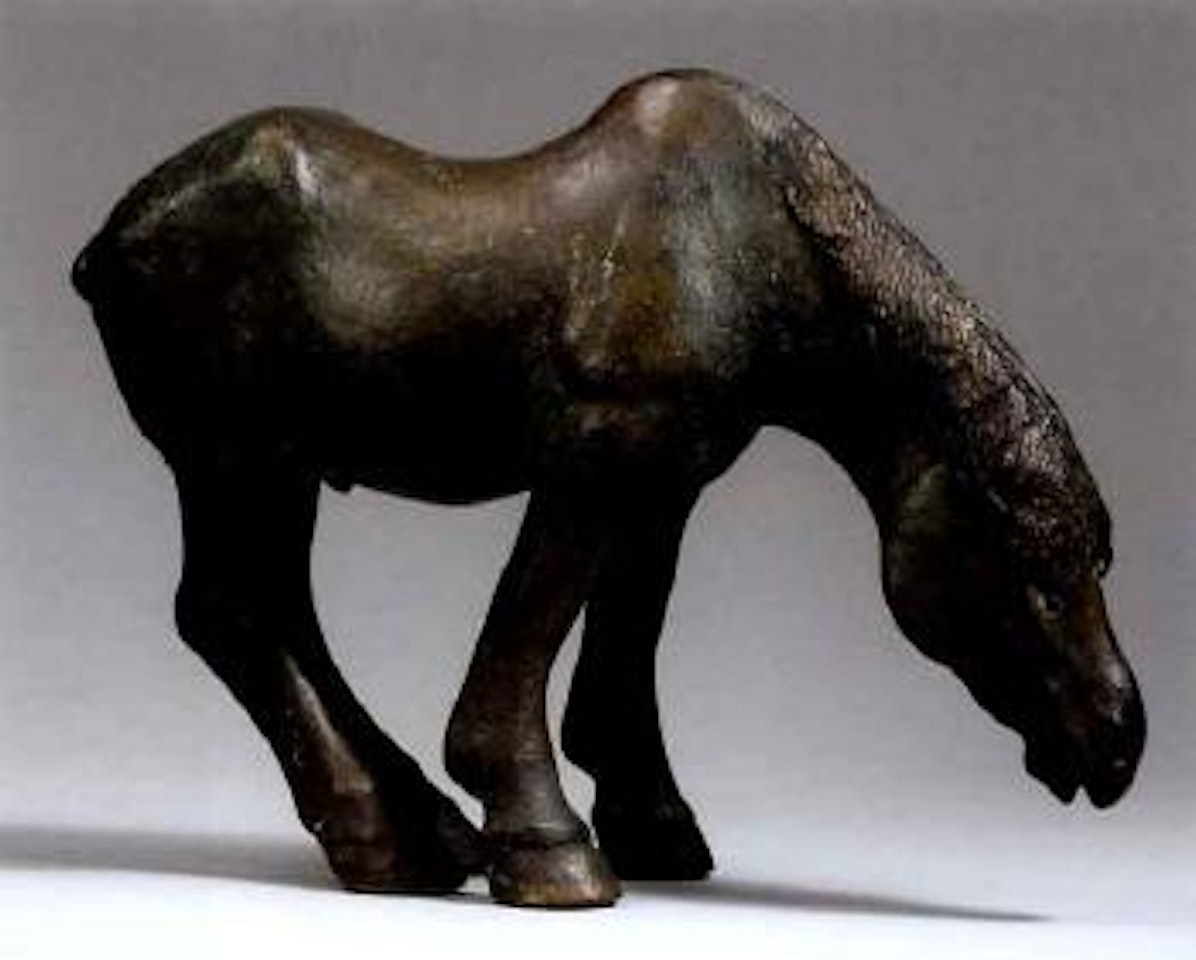 Old horse by Gerhard Marcks