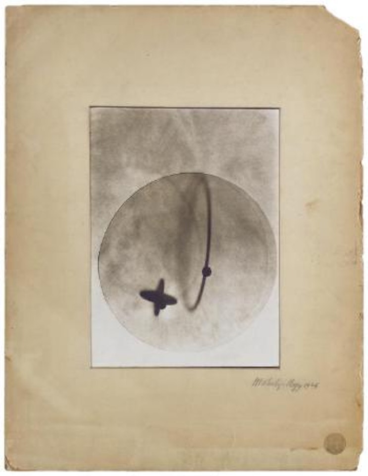 Fotogramm by László Moholy-Nagy