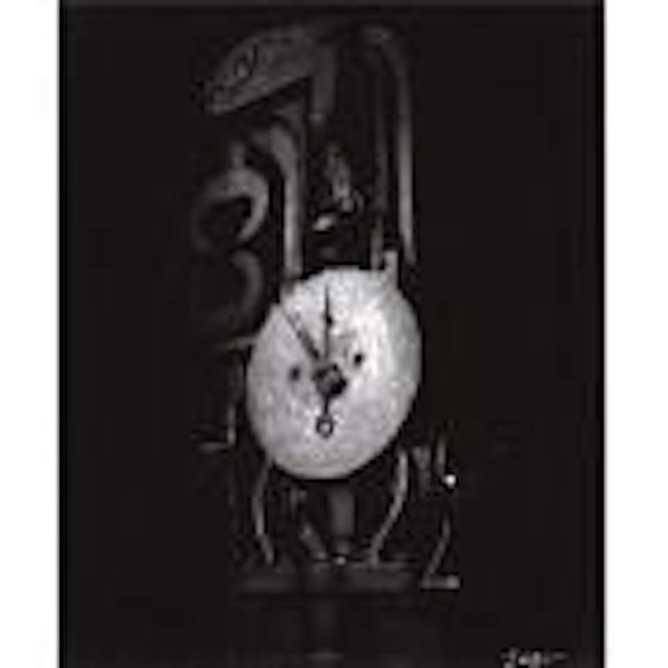 Mechanical form 0046, material testing machine by Hiroshi Sugimoto