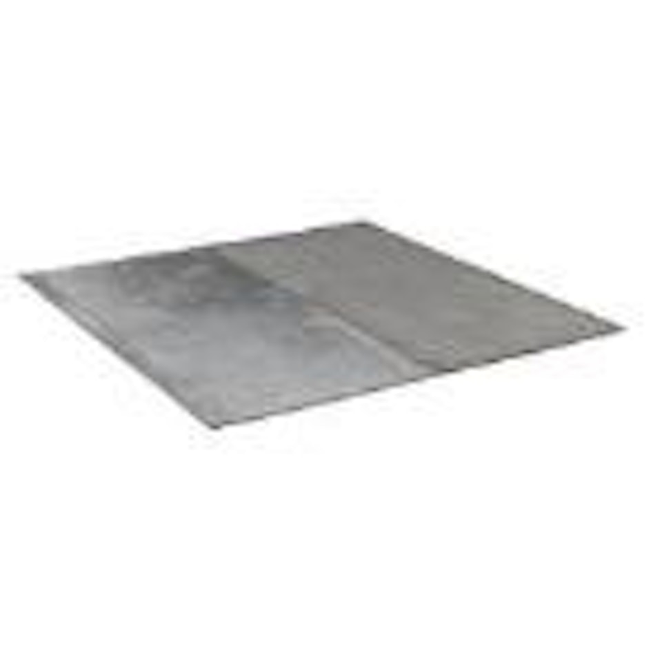 Zinc magnesium dipole (n/s) by Carl Andre