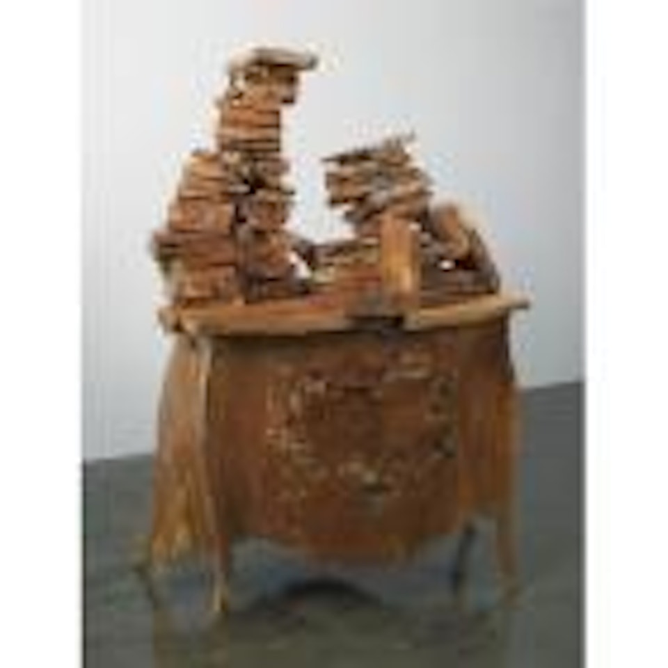 Mesa con libros by Manolo Valdés