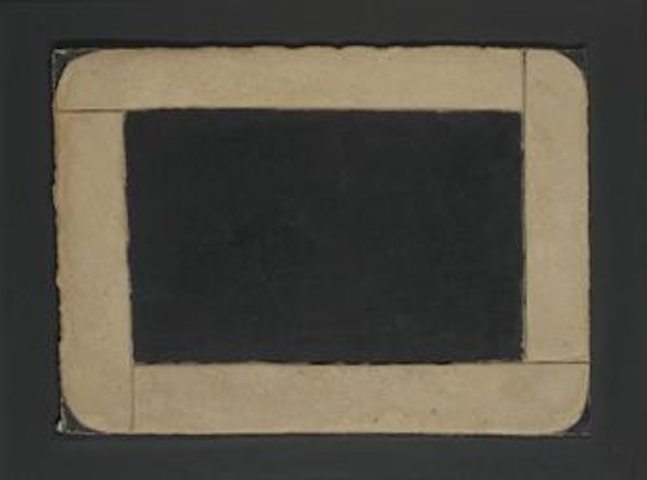 Carton en Forme de Tableau Noir by Antoni Tapies