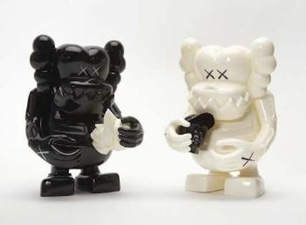 Skull-Kun by Kaws