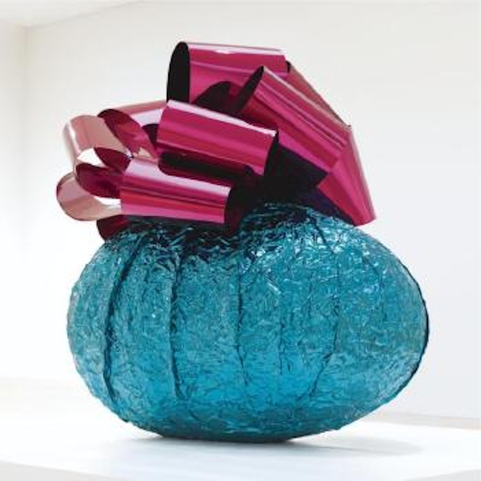 Baroque Egg With Bow (Turquoise/Magenta) by Jeff Koons
