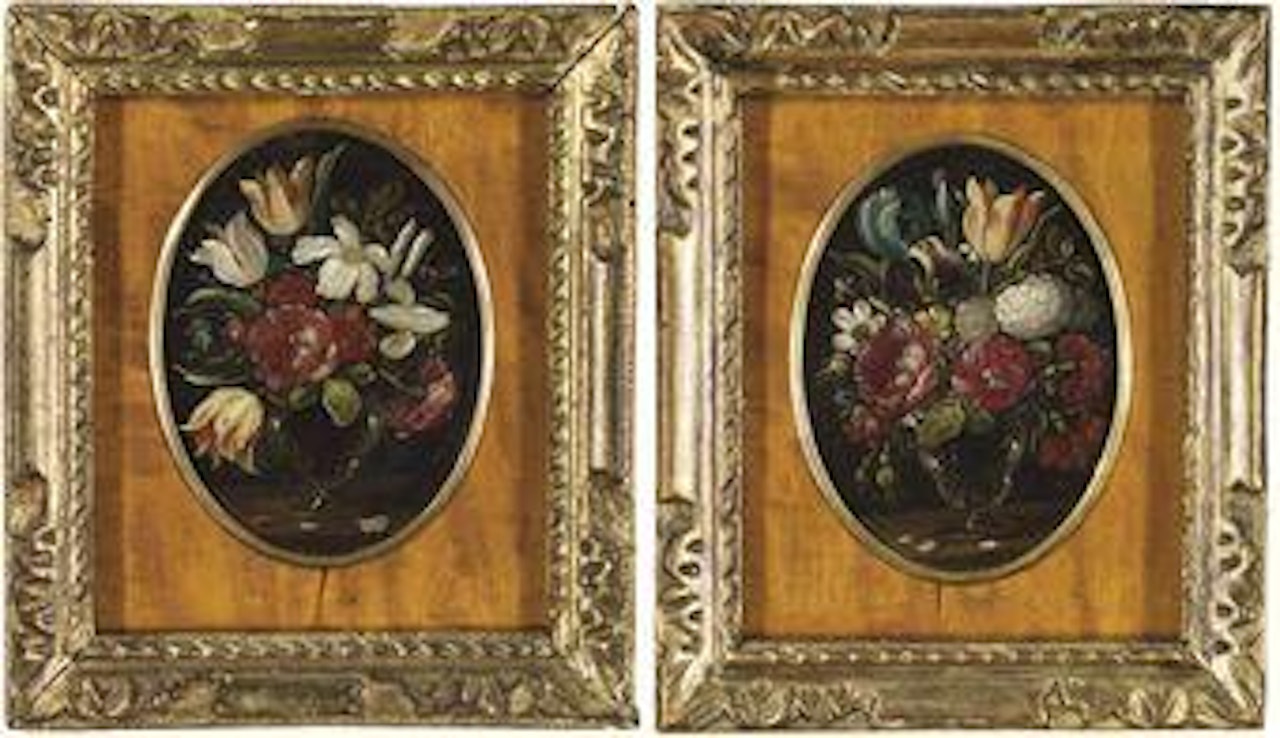 Bouquets de fleurs sur des entablements en bois by Jan Van Kessel The Elder