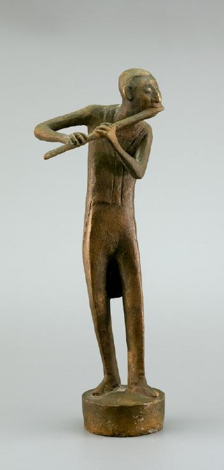 Querflotenspieler by Gerhard Marcks
