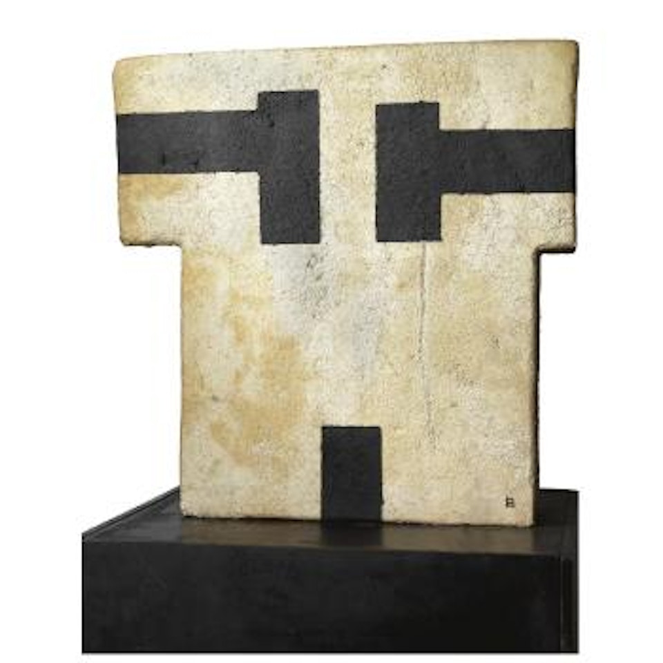 Oxido by Eduardo Chillida