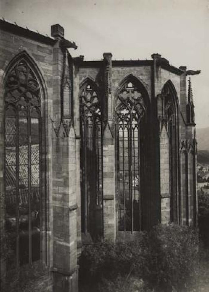 Die Wernerkapelle zu Bacherach (The Werner Chapel in Bacherach) by August Sander