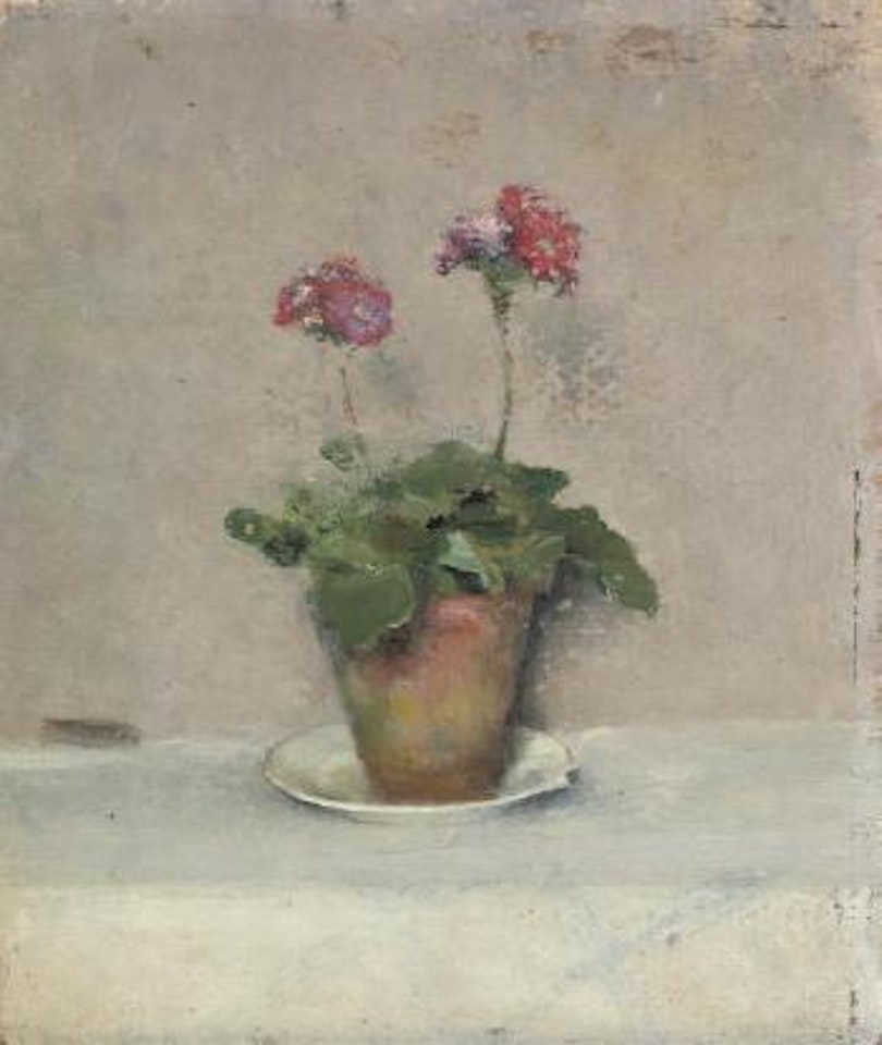 Primeveres roses dans un pot de terre by Ivan Pavlovitch Pochitonov