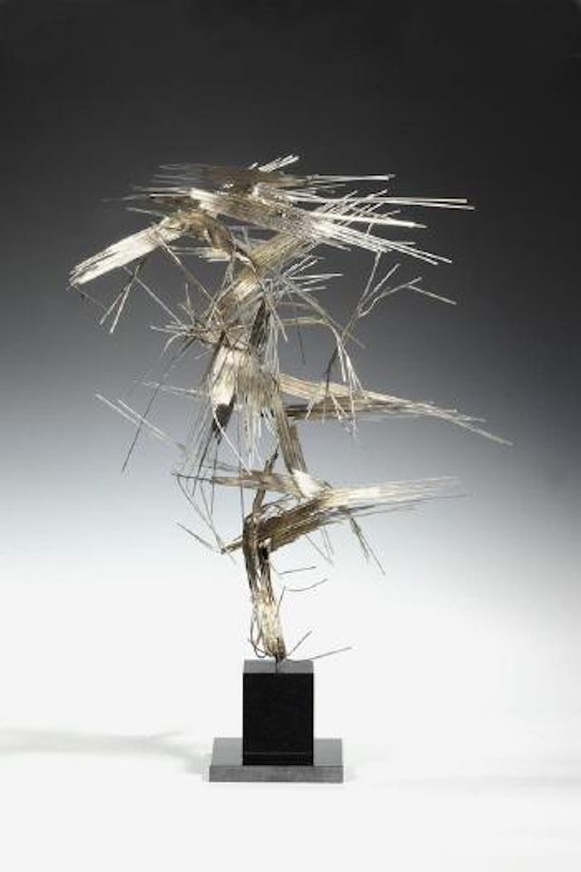 Raumplastik by Norbert Kricke