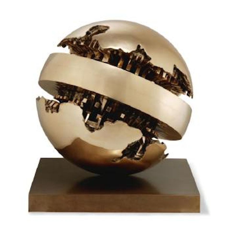 Rotante primo sezionale no. 1 by Arnaldo Pomodoro