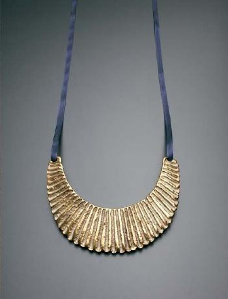 Rare necklace by Lucie Rie
