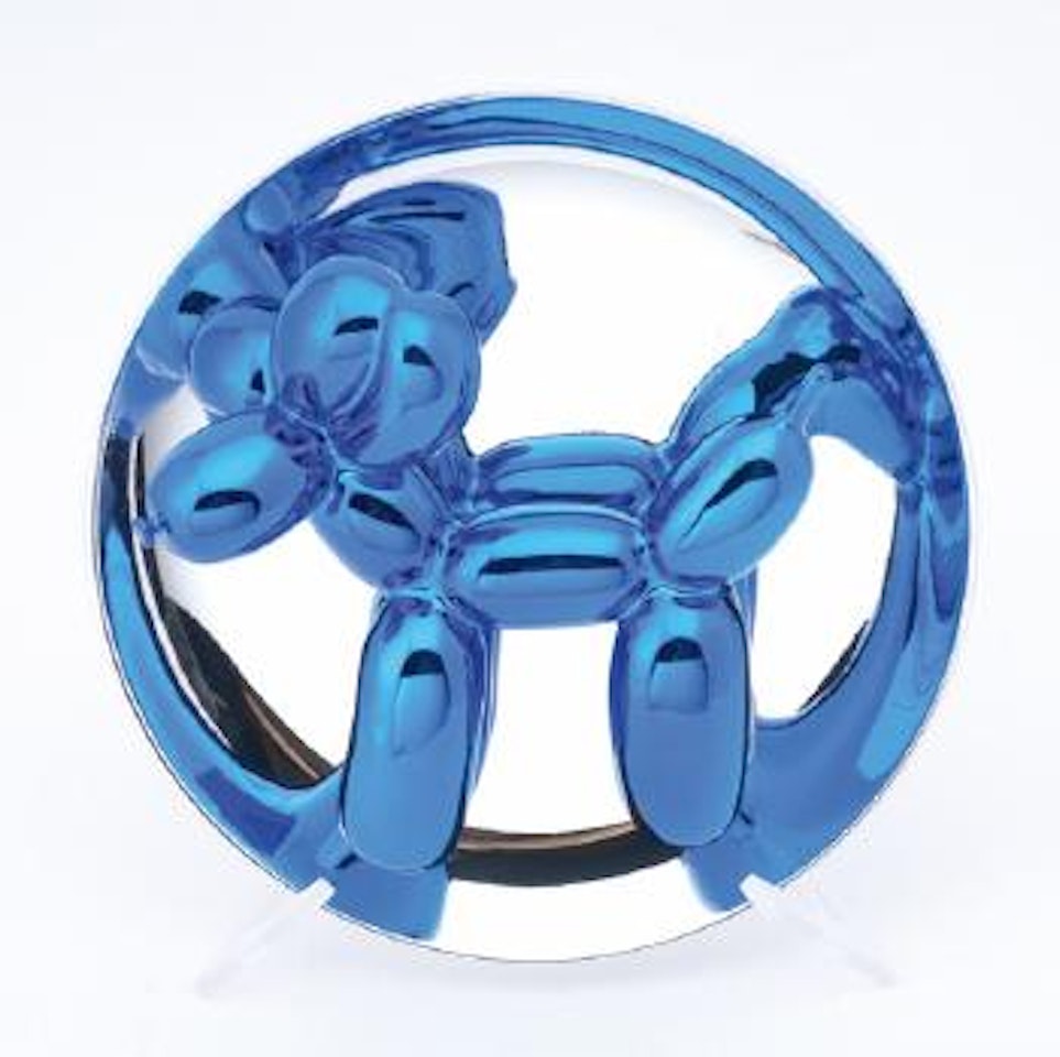 Balloon dog by Jeff Koons
