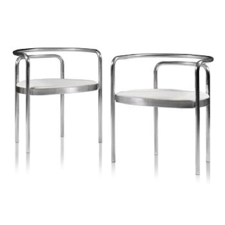 Pk 12: A Pair Of Armchairs by Poul Kjaerholm