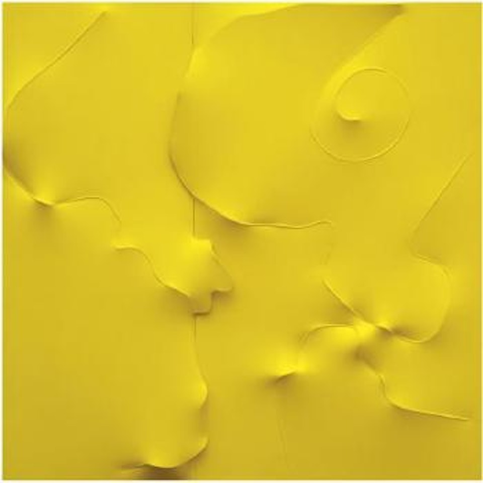 Giallo by Agostino Bonalumi