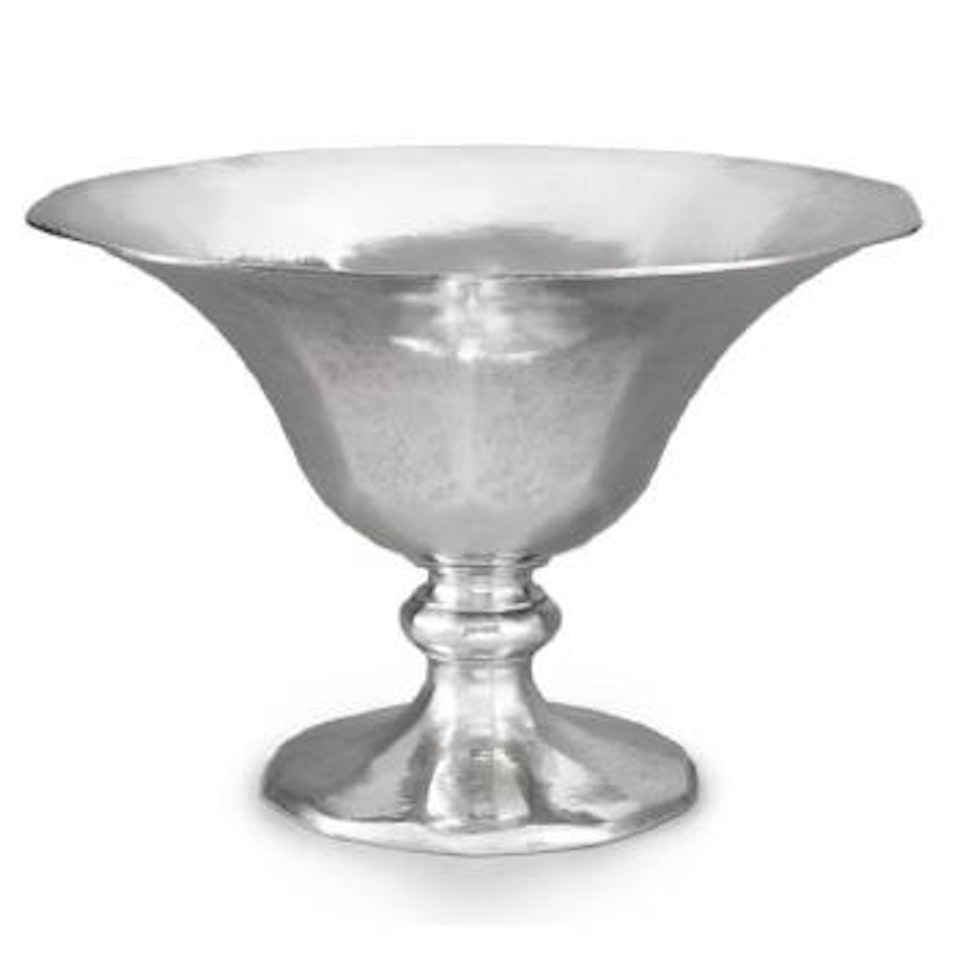 An American Silver Centerpiece Bowl, Tiffany & Co., New York by Tiffany & Co.