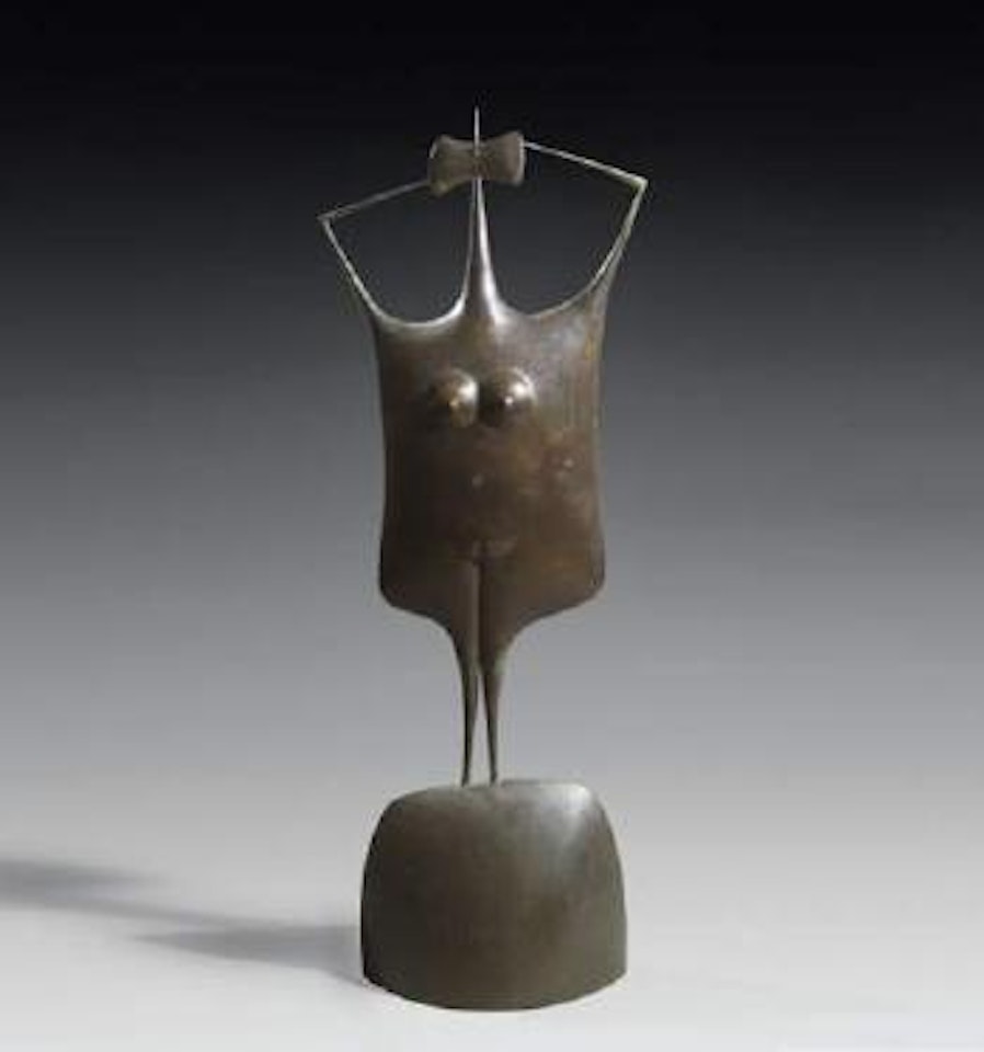 La femme au masque by Philippe Hiquily