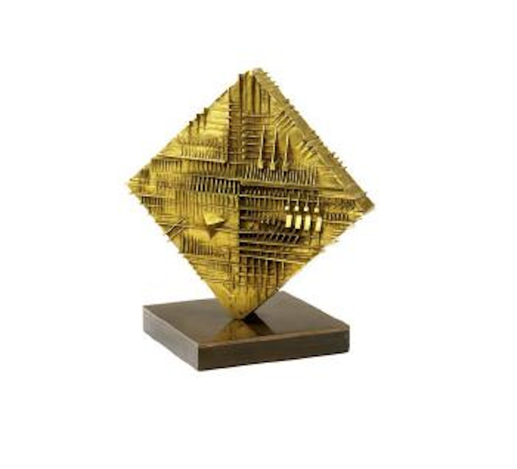 Romboide by Arnaldo Pomodoro